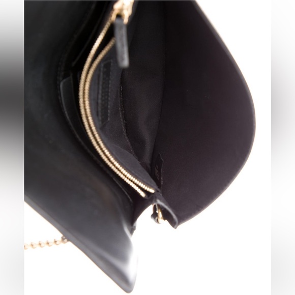 Fendi leather Kan U wallet on chain - Picture 3 of 7